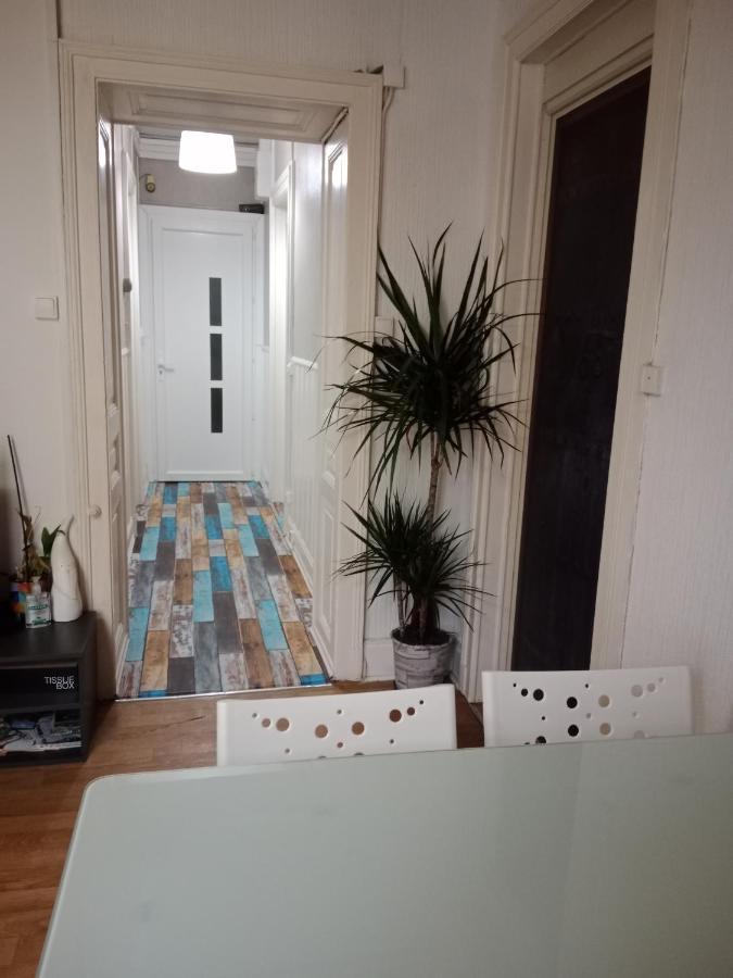 Pounette, Appartement T3 Centre / Thermes Luxeuil Bagian luar foto